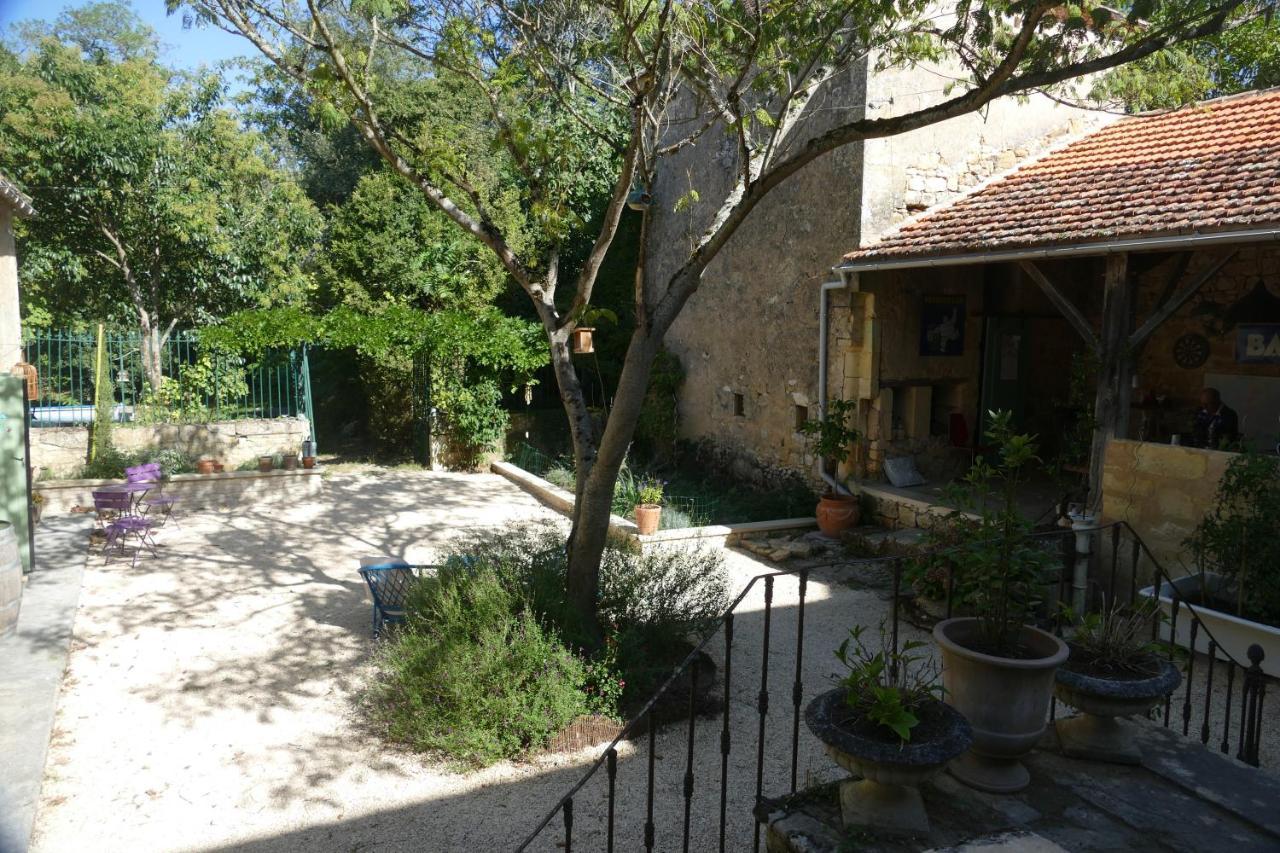 1 Rue Pasquet - 2 Double Rooms In The Main House Beaumont-en-Perigord Экстерьер фото